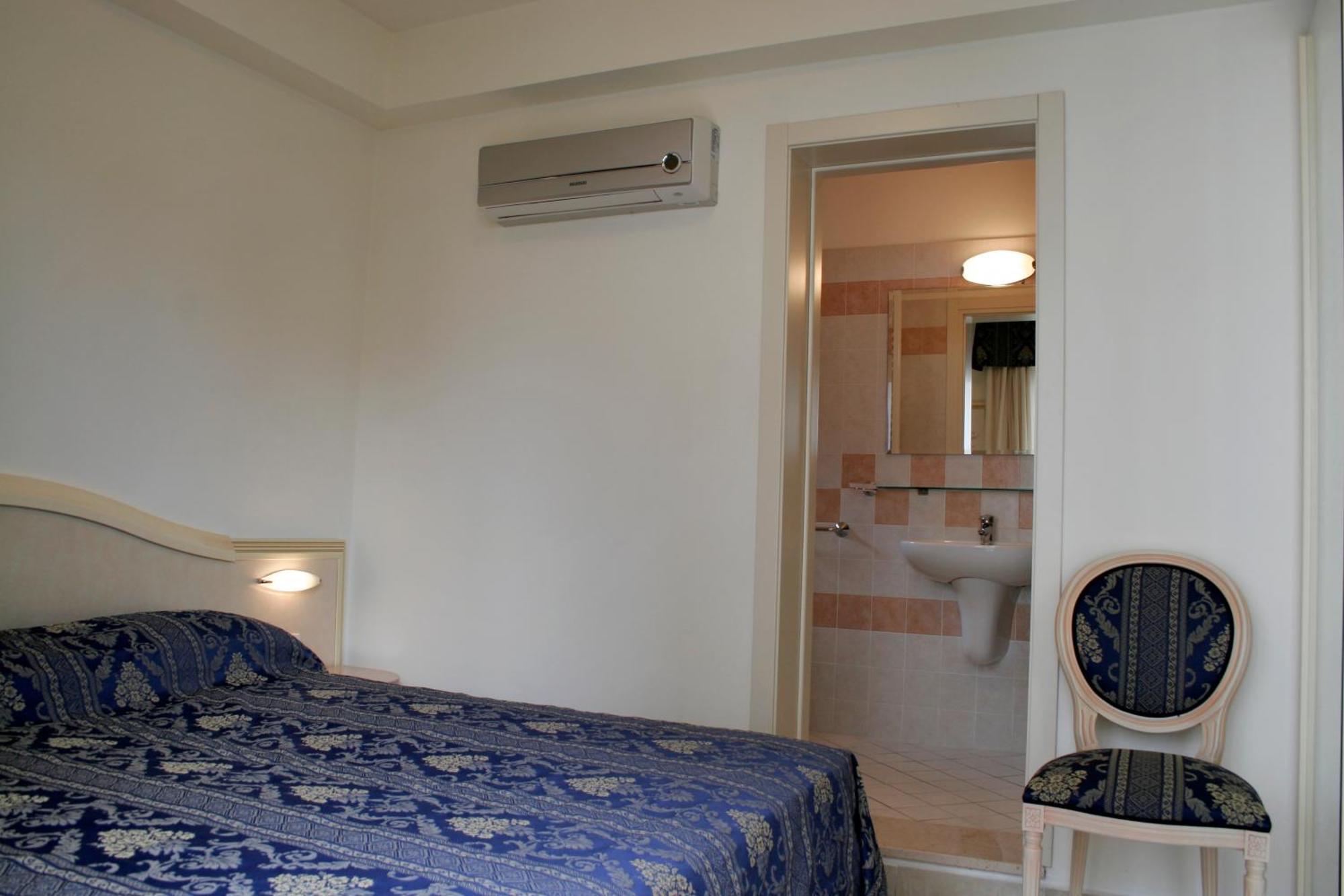 Residence Olimpo Rimini Zewnętrze zdjęcie